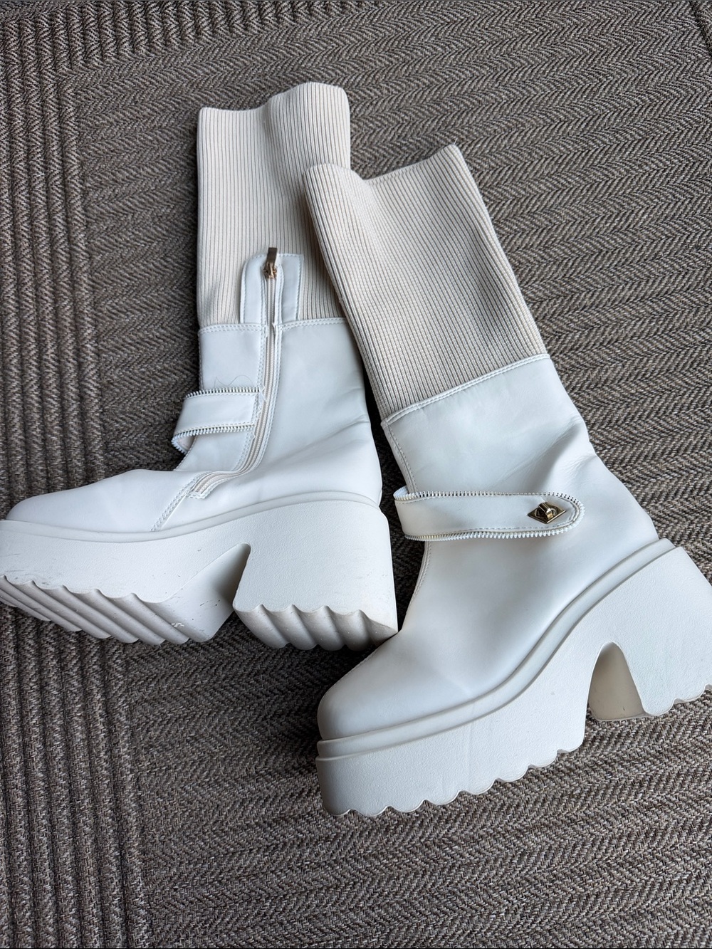 ‼️ Cream Platform Mid-Calf Boots with Ribbed Knit Shaft ‼️